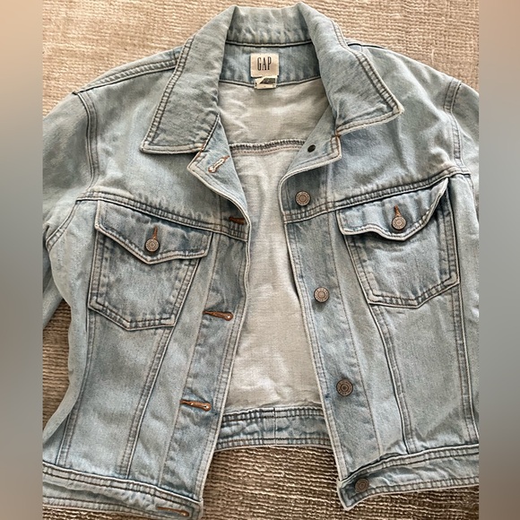 Vintage Gap Denim Jacket - Picture 2 of 4